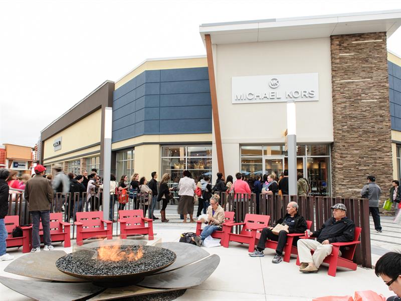 Tanger Outlets | Ottawa, ON | Stores